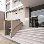 Lindo Y Espacioso Departamento Muy Cerca A Miraflores