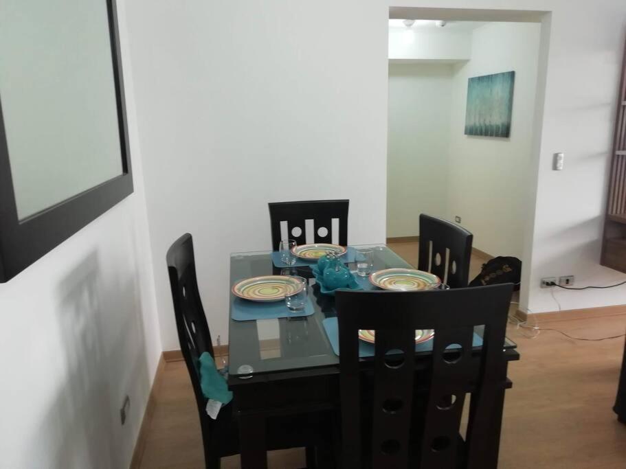 Lindo Y Espacioso Departamento Muy Cerca A Miraflores Apartment *